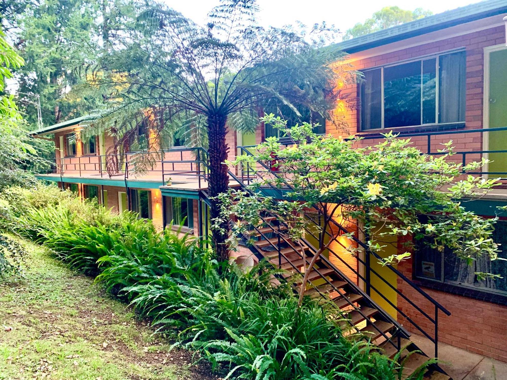 The Warby, Where Mid-Century Style Meets The Mountains วอร์เบอร์ตัน ภายนอก รูปภาพ